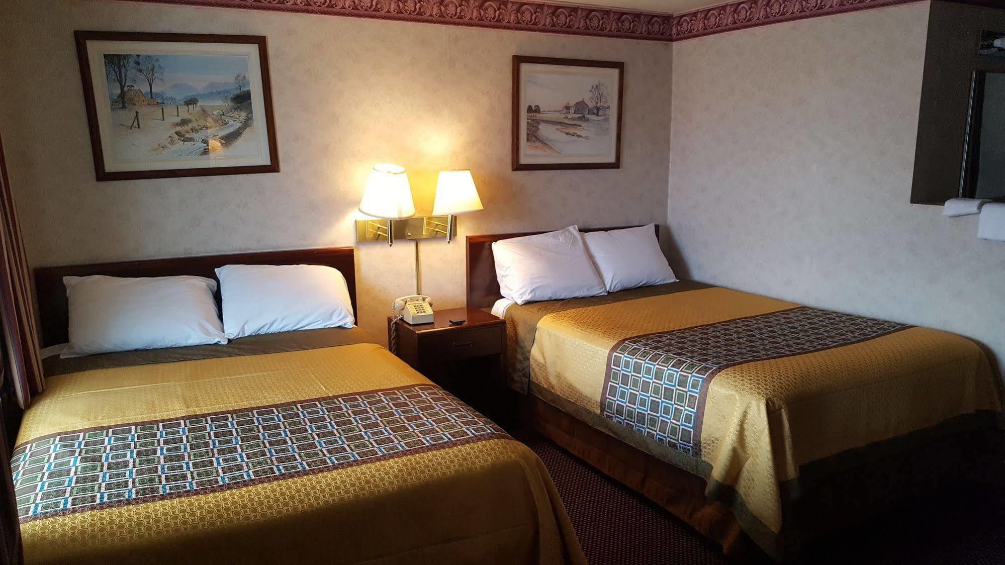 Budget Host Inn Somerset Bagian luar foto