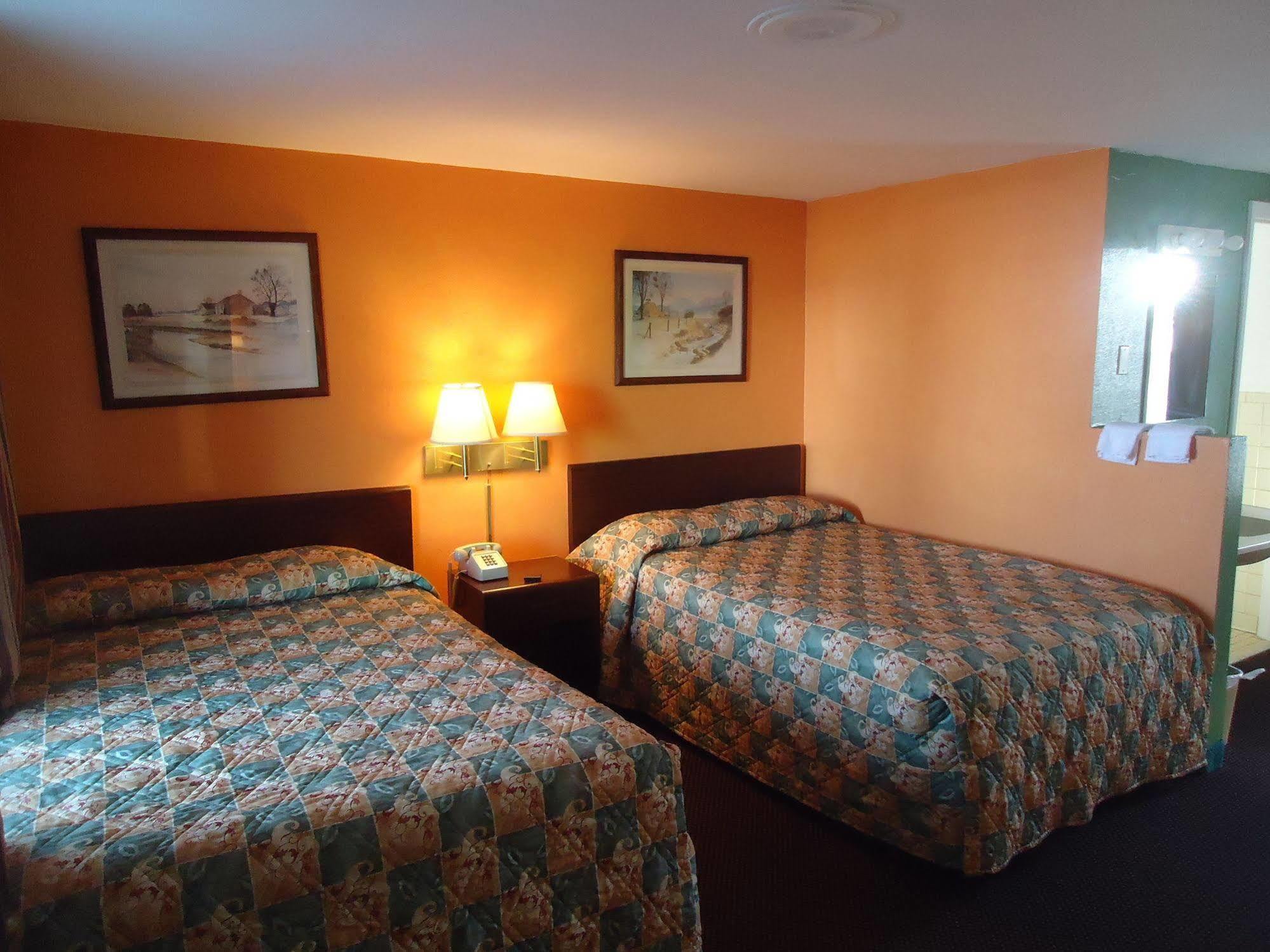 Budget Host Inn Somerset Bagian luar foto